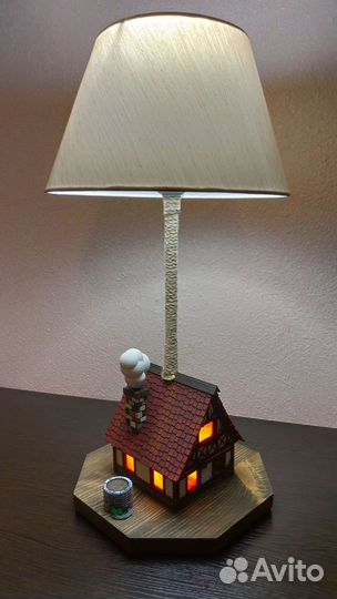 Настольный светильник-ночник