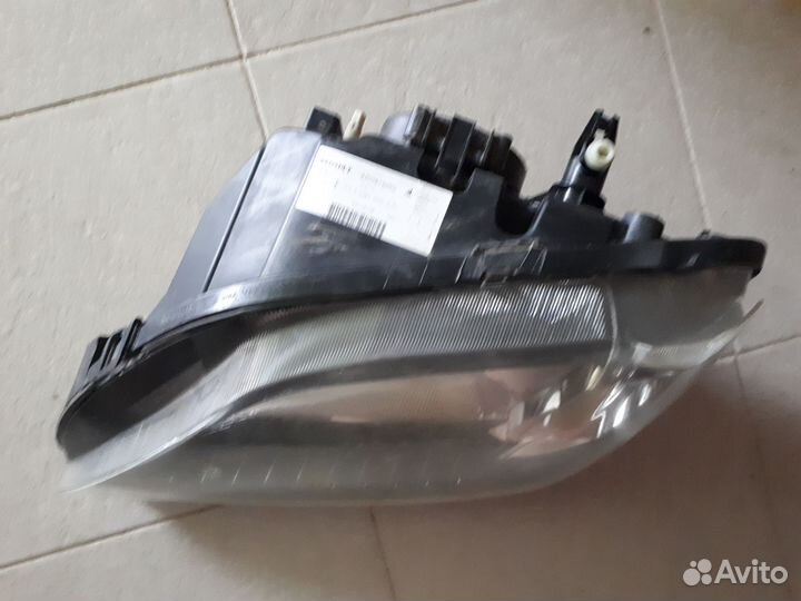 Фара передняя левая renault logan 2008