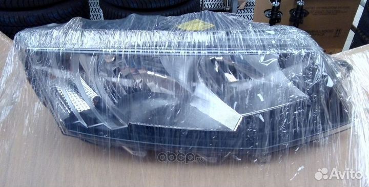 Фара правая Skoda Octavia A7