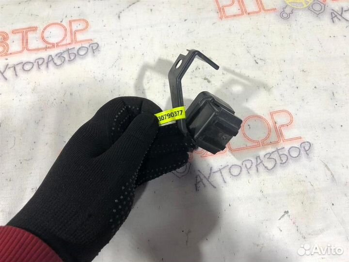 Реле топливного насоса Toyota Caldina (AT211G,ST2