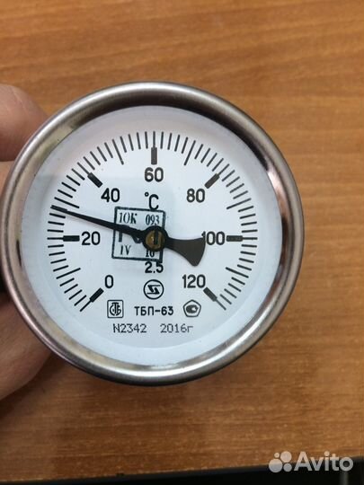 Термометр биметаллический