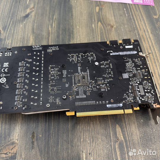 Msi Armor GTX 1070Ti 8Gb