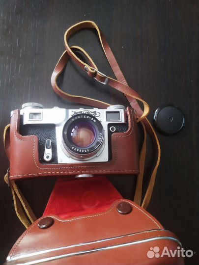 Фотоаппарат Киев (сделано в СССР 7512077)