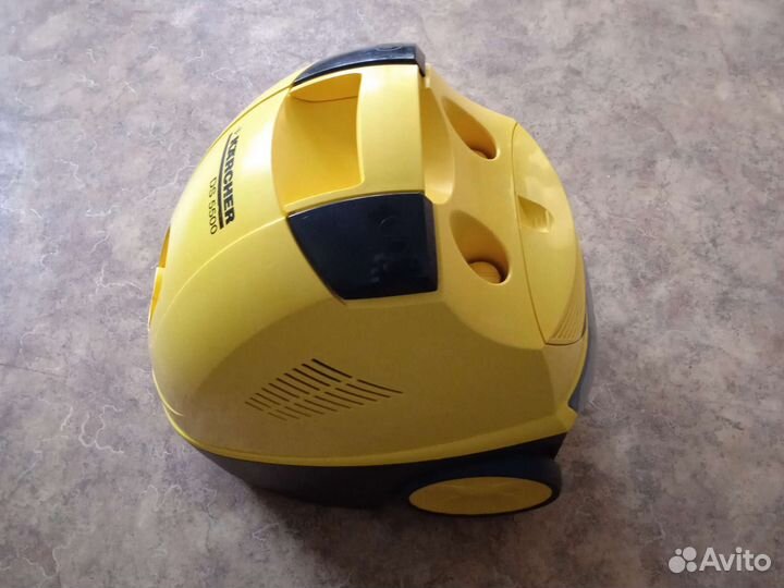 Пылесос Керхер