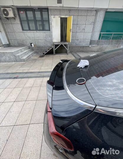 Спойлер на Киа К5