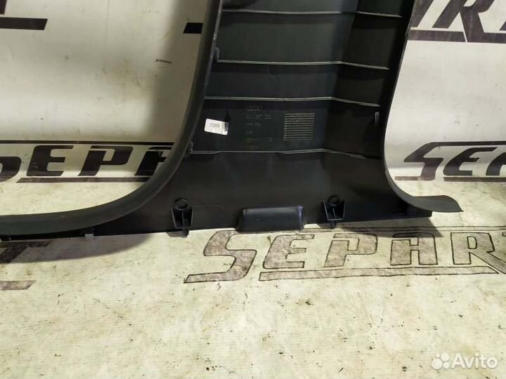 Обшивка средней стойки левая Audi A3 8V 1.8 cjsb