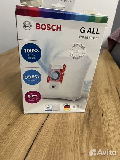 Пылесос Bosch BGL35MOV41 желтый