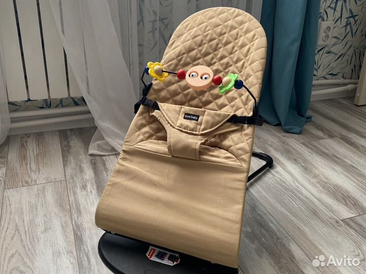 Шезлонг детский