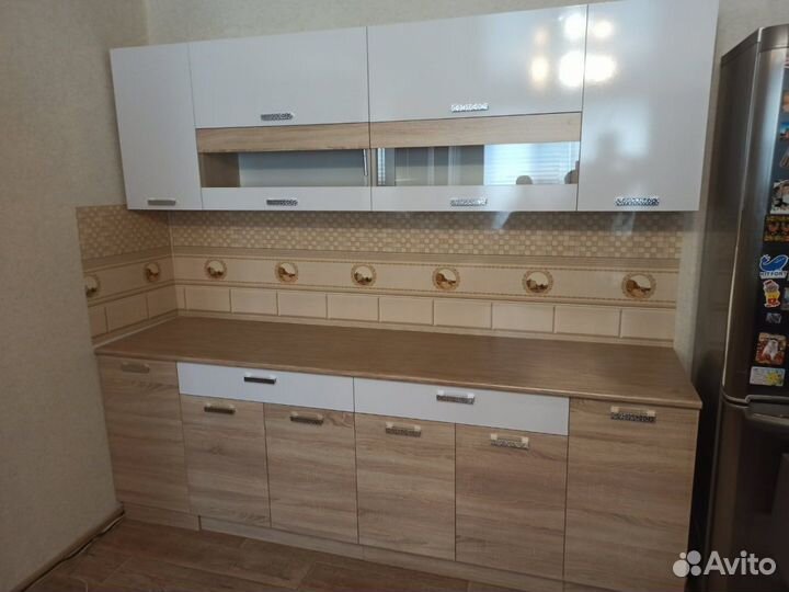 Кухонный гарнитур 2.4 м