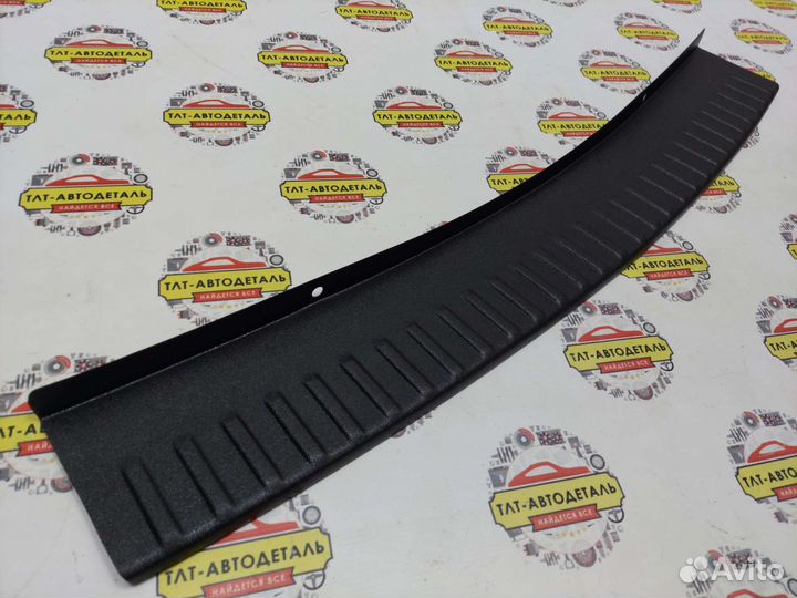 Накладка на задний бампер Renault Duster 2010-2020