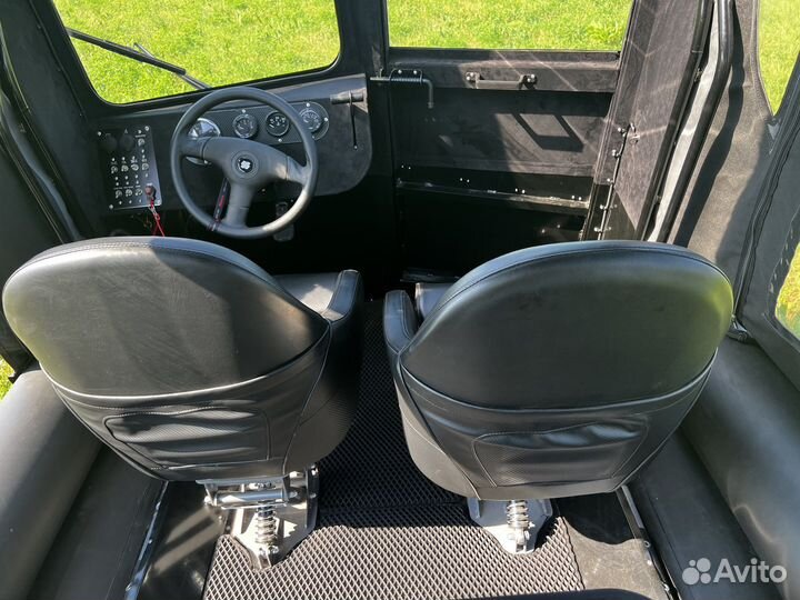 Аэролодка «Бриз 550» 200 л.с