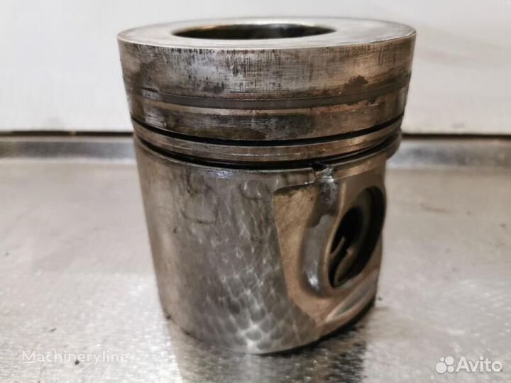 Поршень Liebherr 9273484