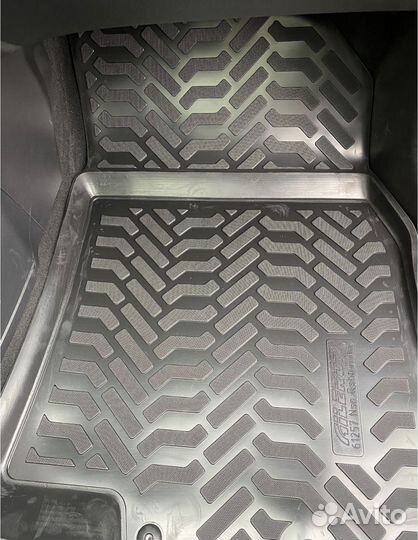 Коврики салона 3D Toyota Raize/Daihatsu Rocky 2WD