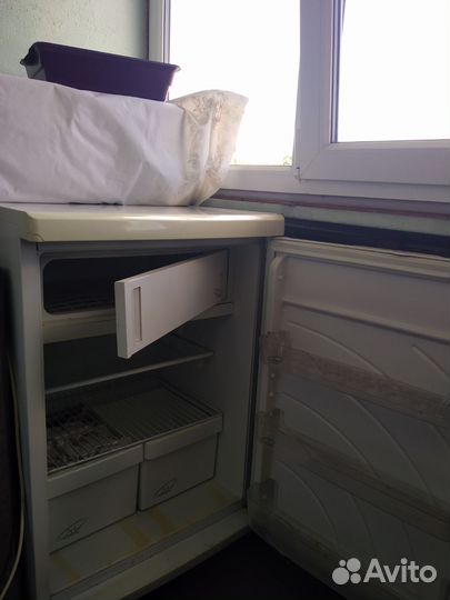 Холодильник бу маленький свияга
