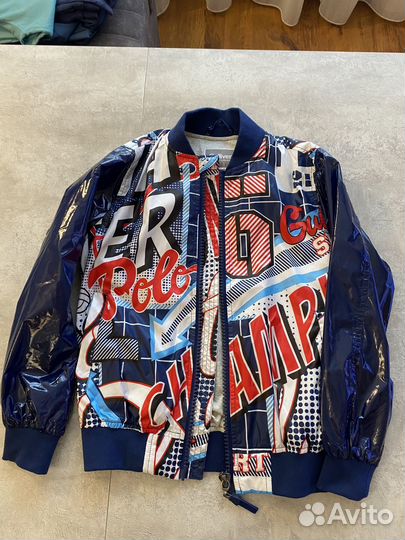 Продам детскую ветровку