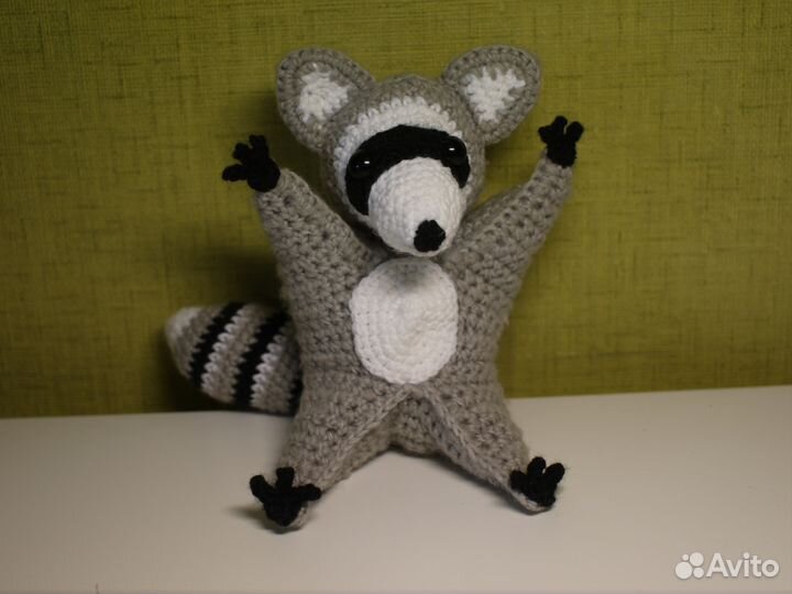 Вязаные игрушки и куклы