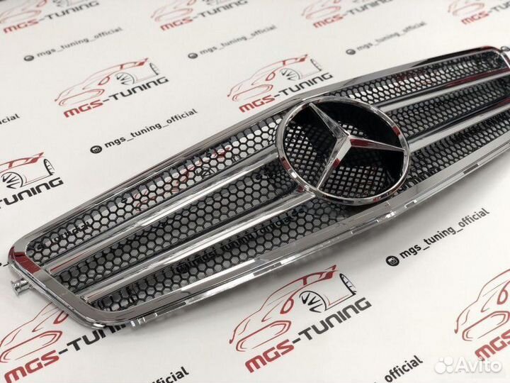 Решетка Mercedes C-class w204 полностью хром