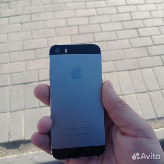 iPhone 5S, 16 ГБ