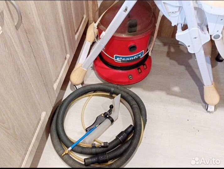 Профессиональный моющий пылесос