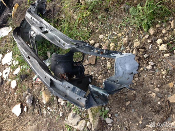 Рено симбол передняя часть, лонжерон телевизор