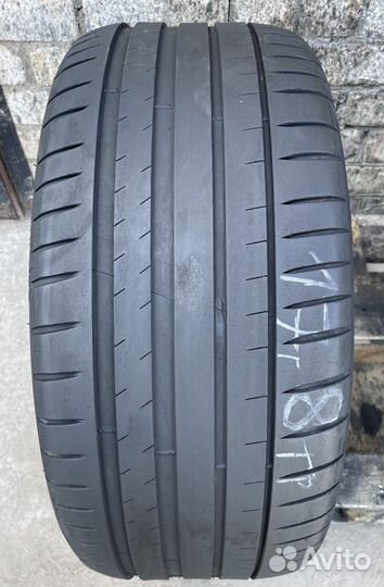 Michelin Pilot Sport 4 255/40 R19