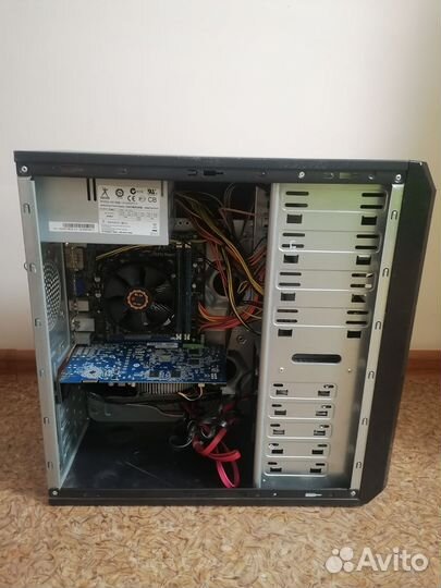 PC intel i3+Radeon HD 5770