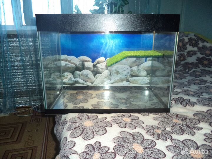 Продам новые Черепашники и аквариумы для Рыб