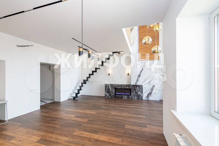 2-к. квартира, 88,4 м², 4/4 эт.