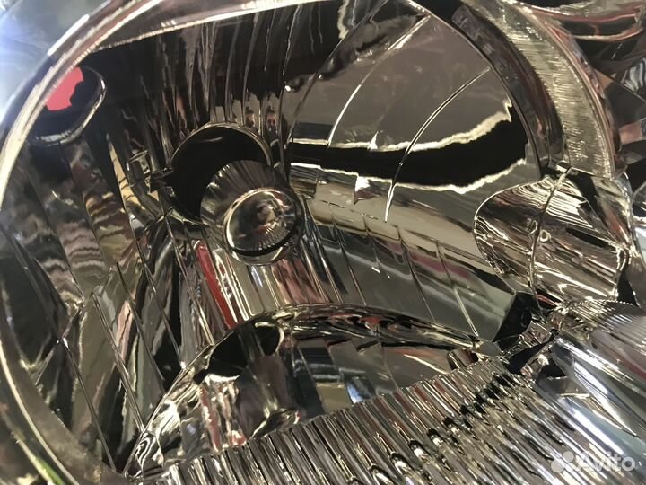 Фара правая Mitsubishi Lancer 9 новая