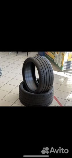 Michelin Pilot Super Sport 305/30 R22 107Y