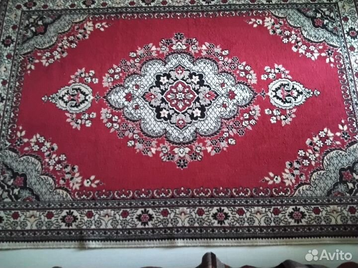 Ковер шерстяной