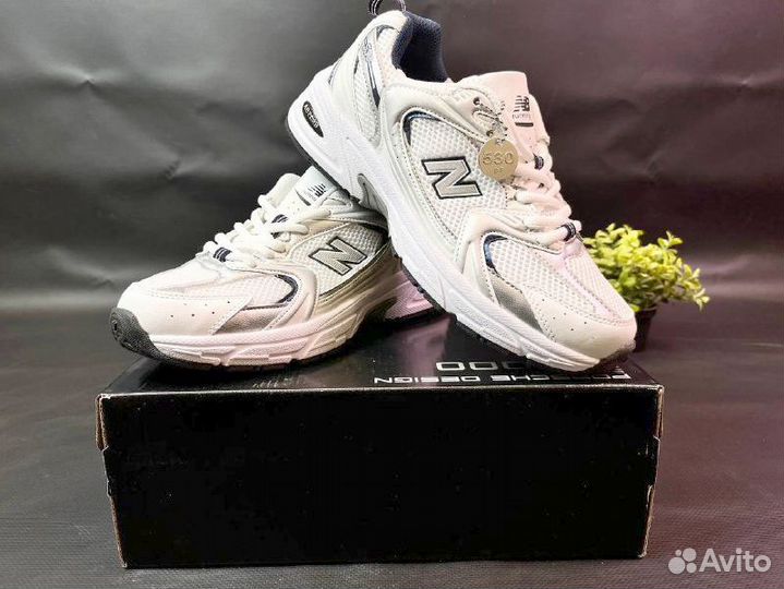 Кроссовки New Balance 530 lux