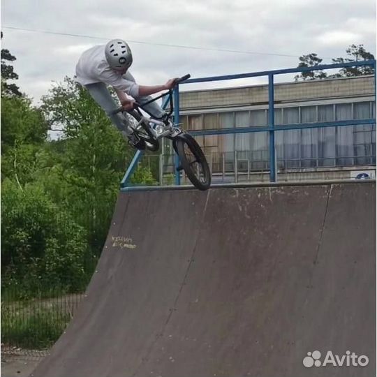 Трюковой велосипед bmx