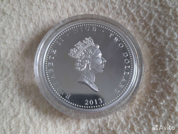 Новозеландский доллар серебряная монета