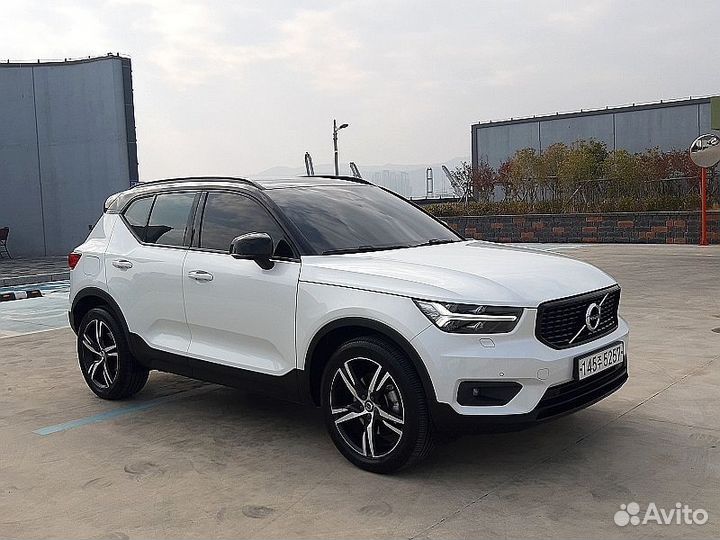 Volvo XC40 2.0 AT, 2020, 73 936 км