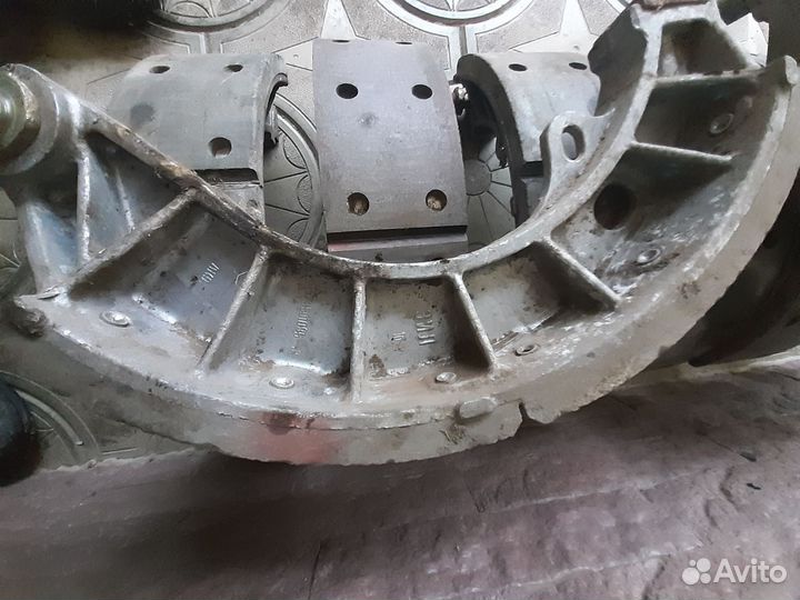 Тормозные колодки ЗИЛ 131 с барабанами
