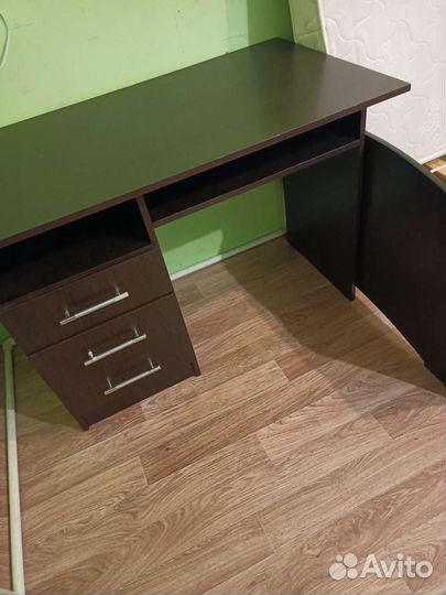 Письменный стол школьный бу