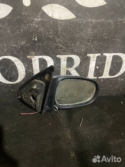 Зеркало правое Nissan Almera N16