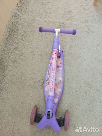 Самокат детский трехколесный для девочки