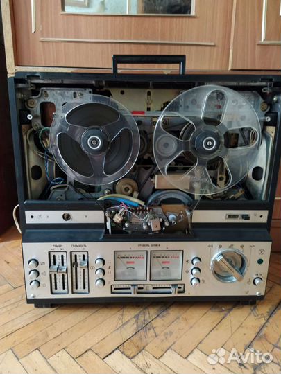 Катушечный магнитофон Астра 209