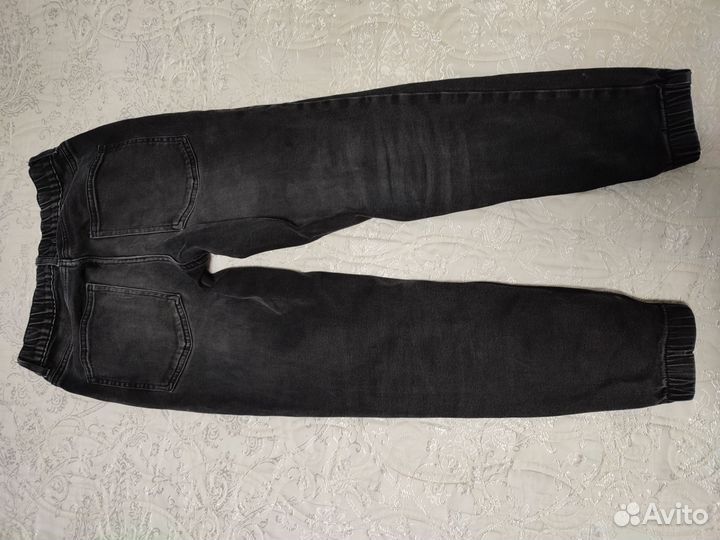 Джинсы bershka мужские xs б/у