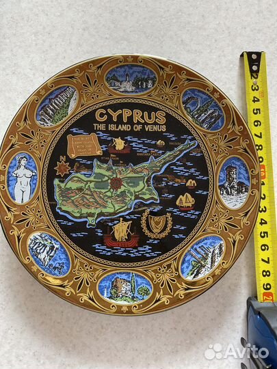 Сувенирные тарелки из разных стран