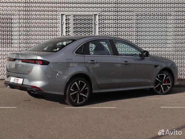 Kaiyi E5 1.5 CVT, 2023