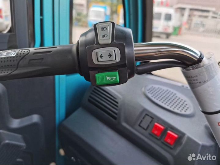 Электро Трицикл грузовой GreenCamel Тендер D1500