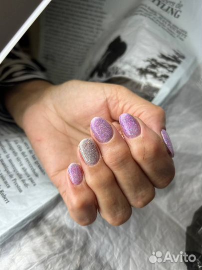 Модель на маникюр