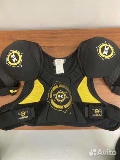 Нагрудник хоккейный koho SR S