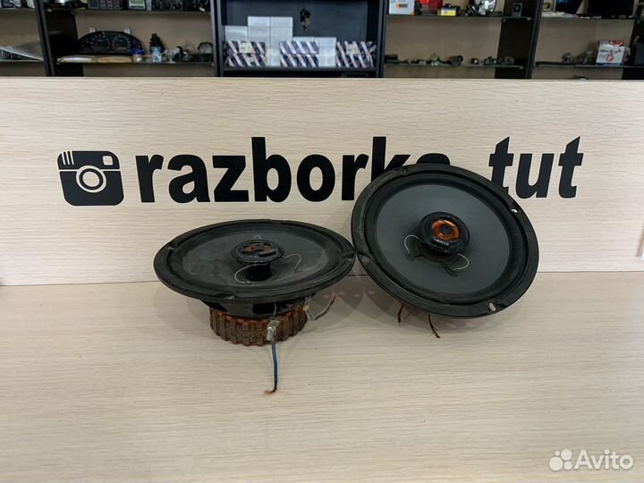 Динамики 16 см Hertz DCX 165