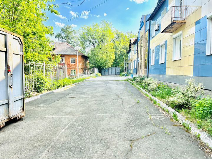 Здание, 1124.3 м²