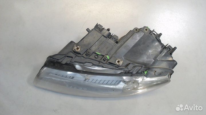 Фара (передняя) Audi A8 (D3), 2003