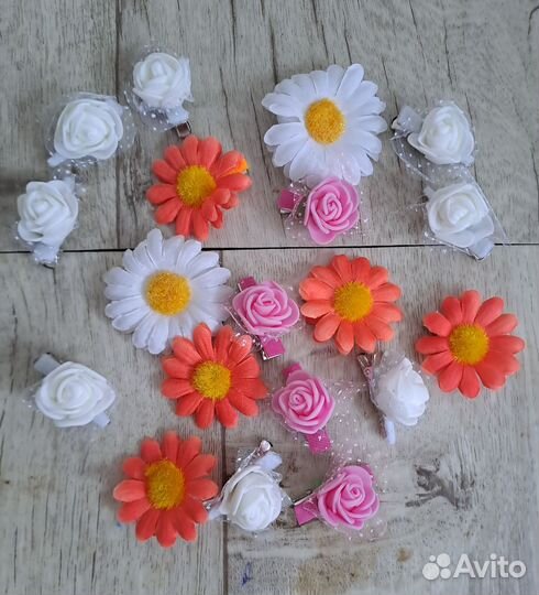 Ободки, заколки, цепочки,очки на куклу Паола рейна